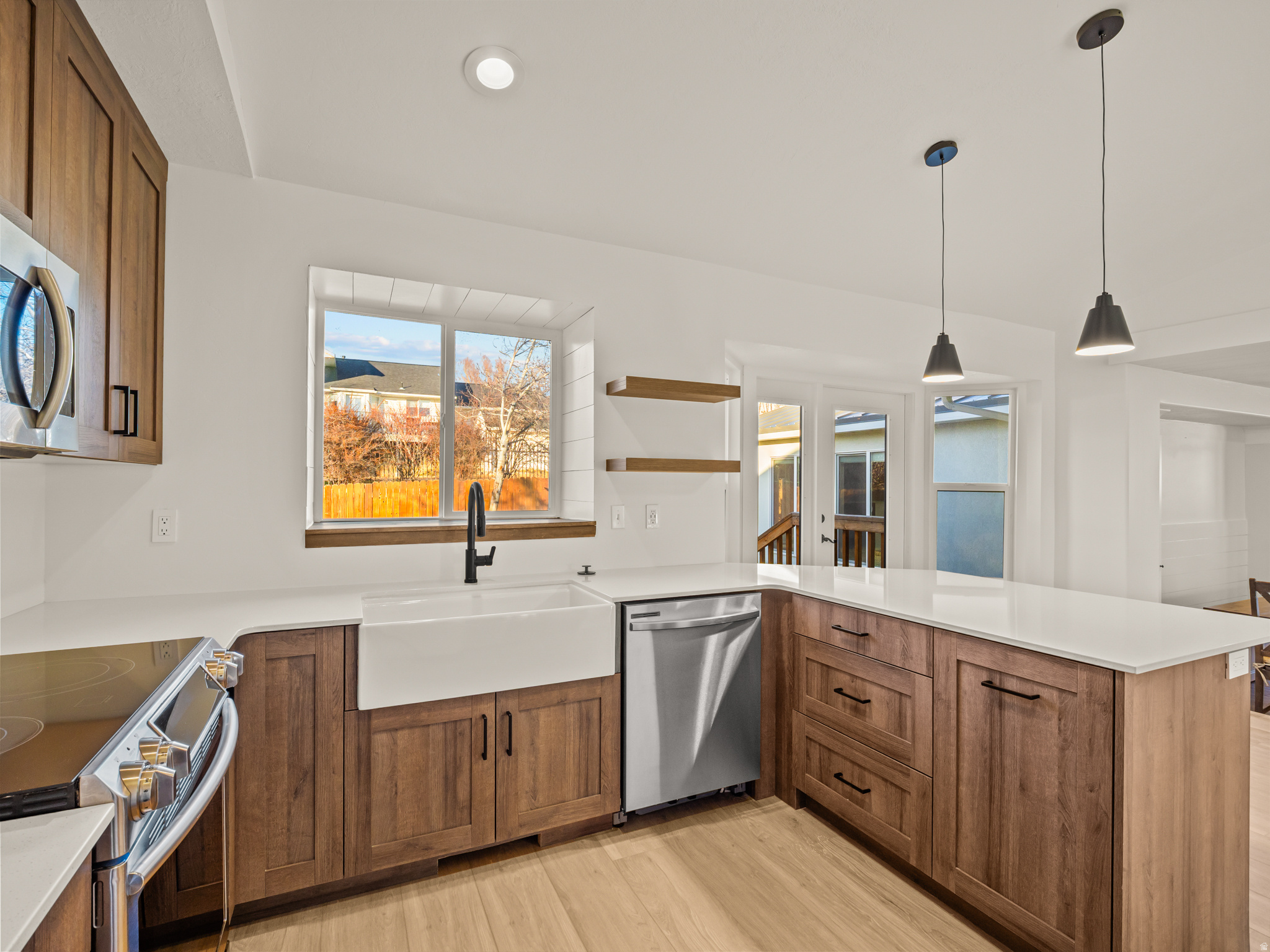 RIDGEPOINT - Residential