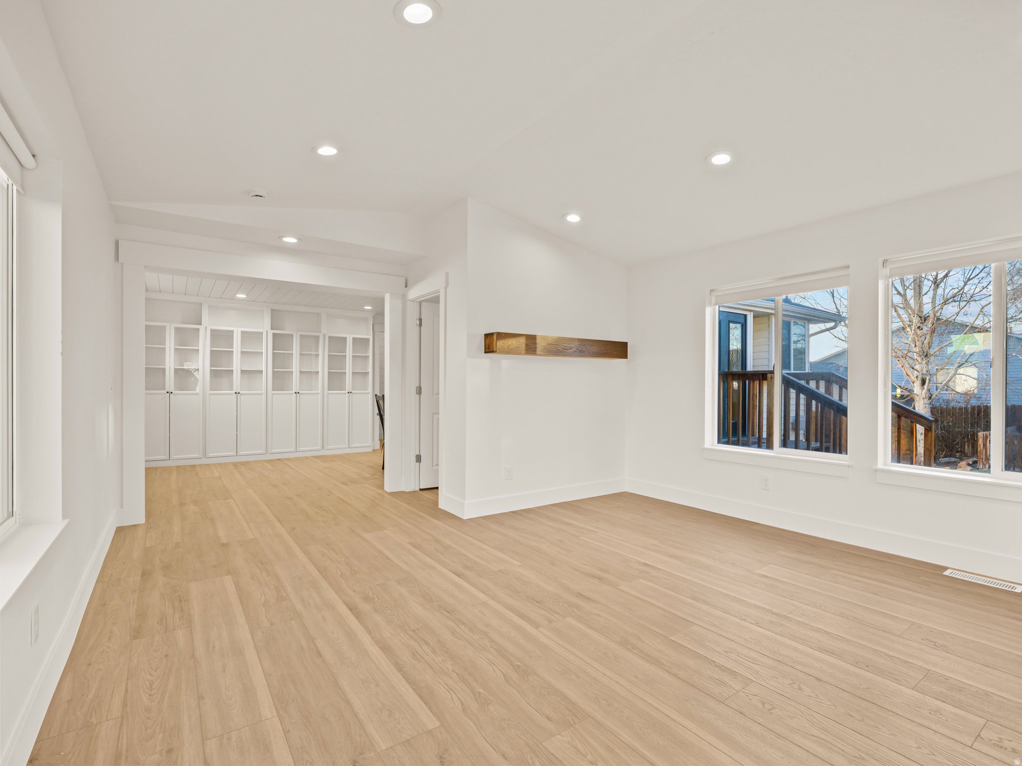 RIDGEPOINT - Residential