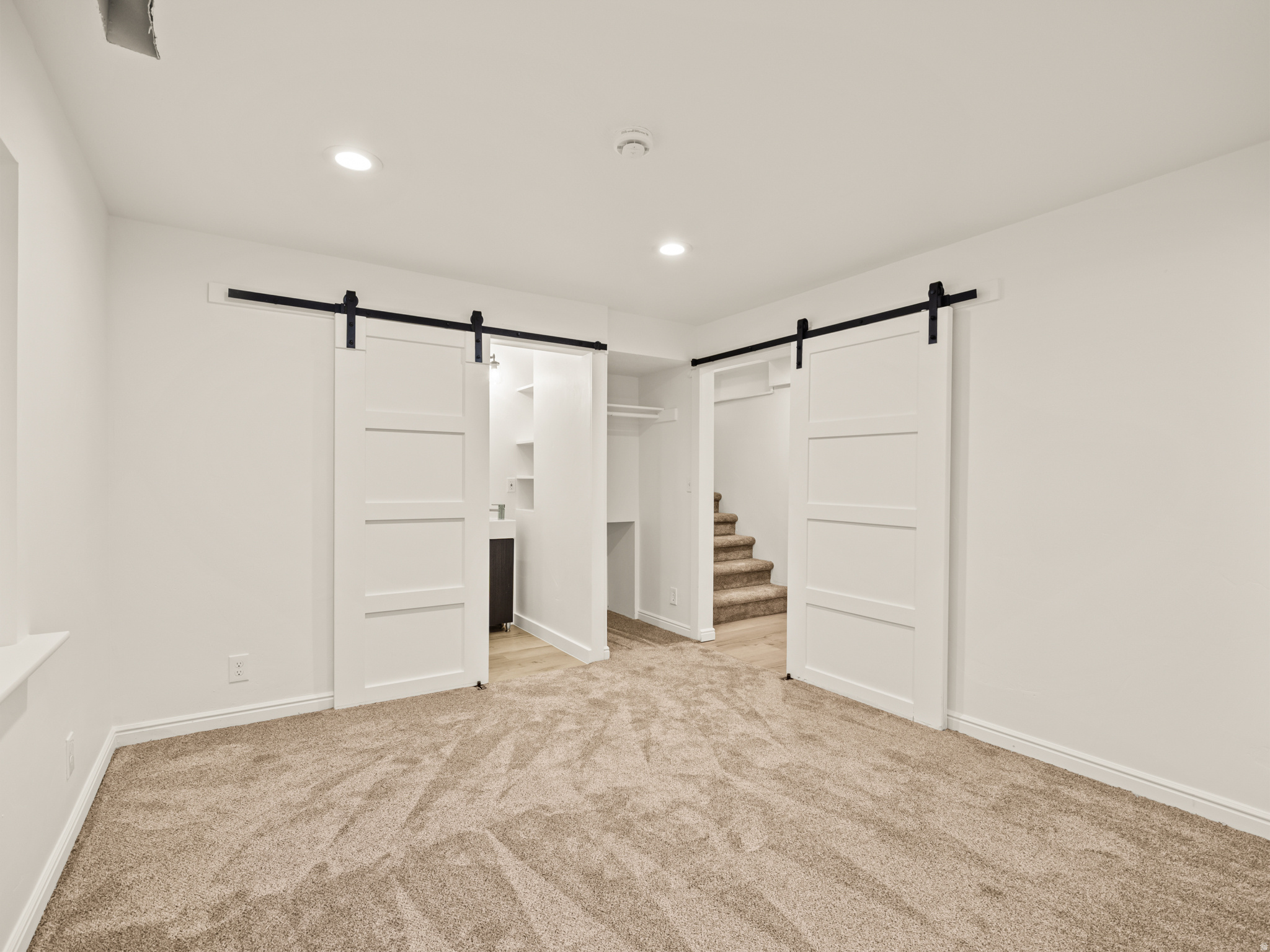 RIDGEPOINT - Residential