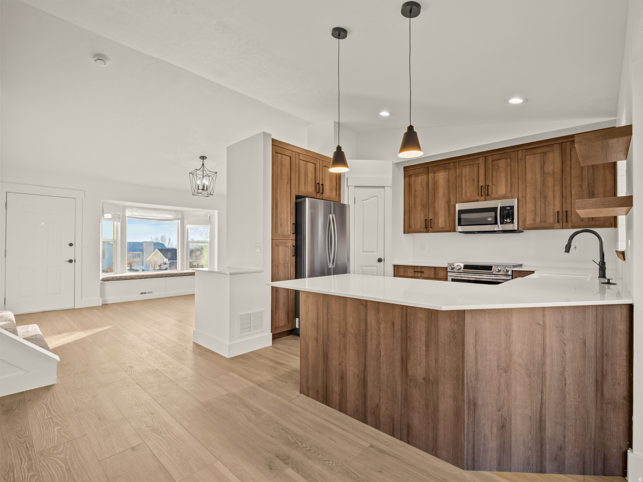 RIDGEPOINT - Residential