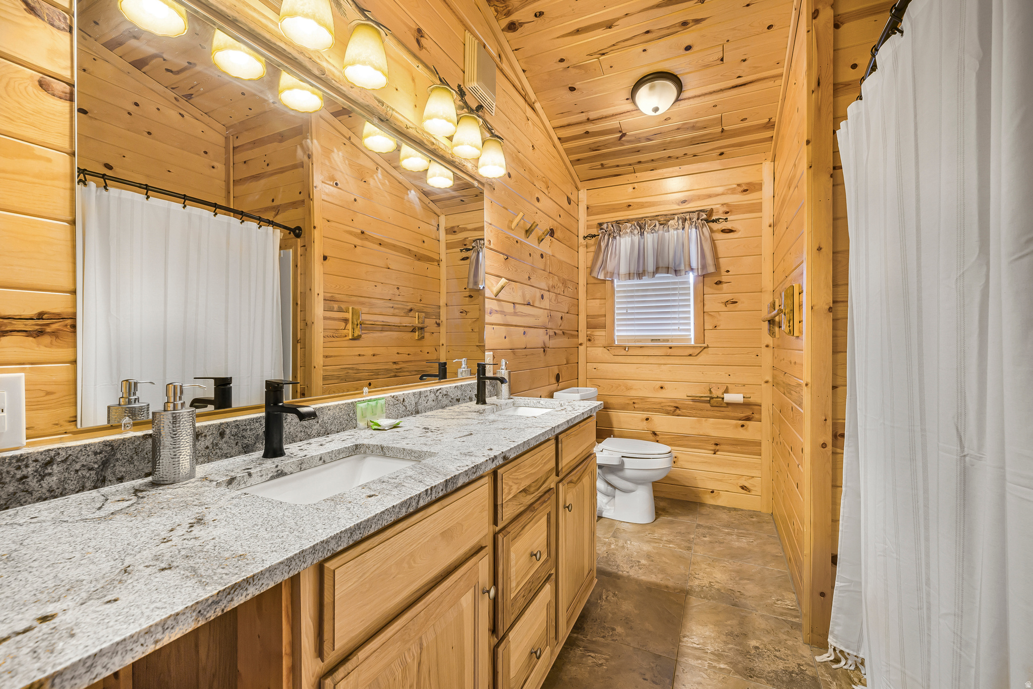 GOOSEBAY ESTATES - Residential