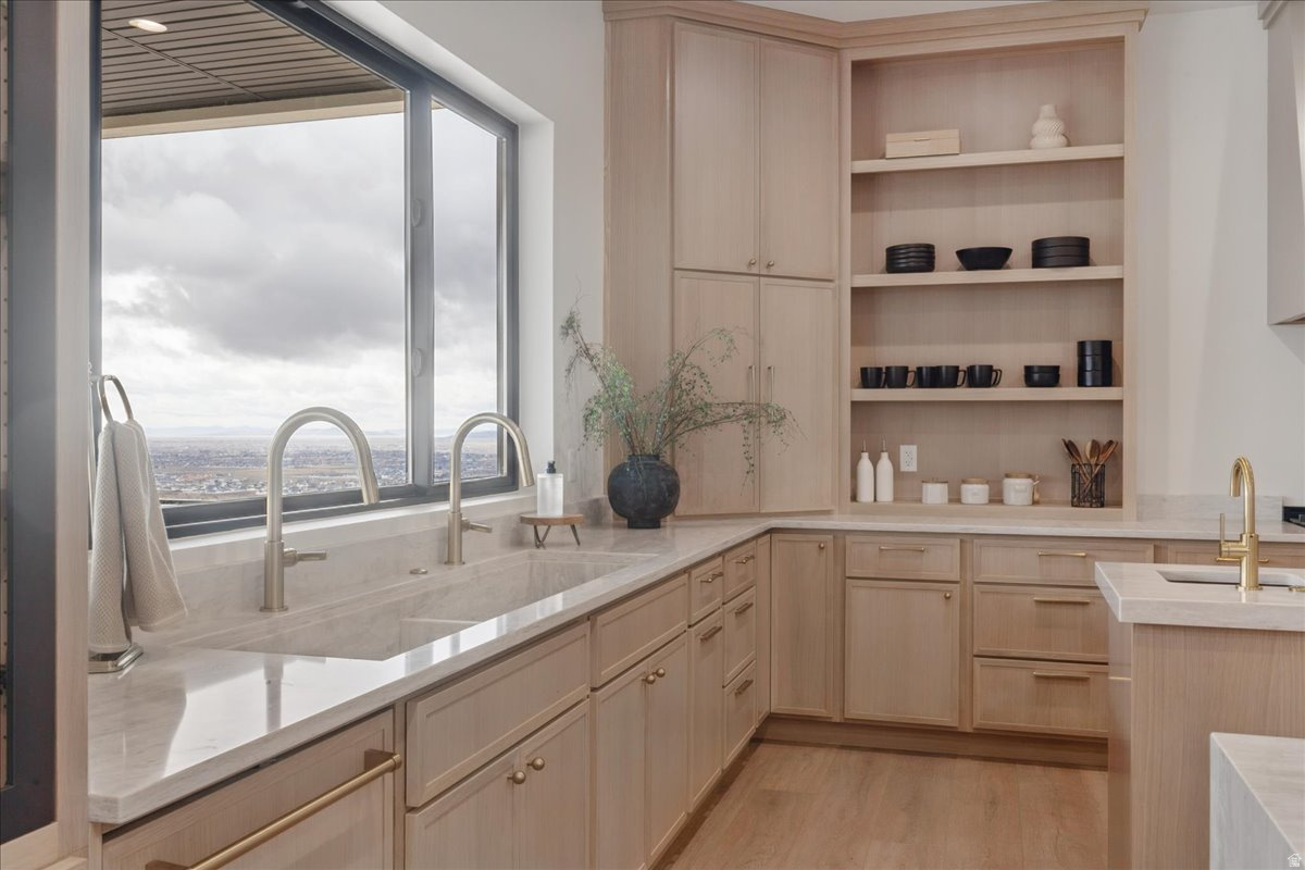 DEER CREST - Residential