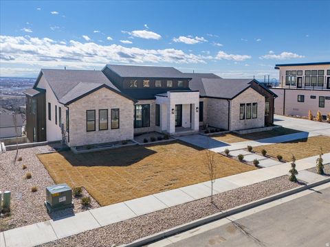 Photo of 1293 W 4275 N #120, Pleasant View, UT 84414 (MLS # 2151768)