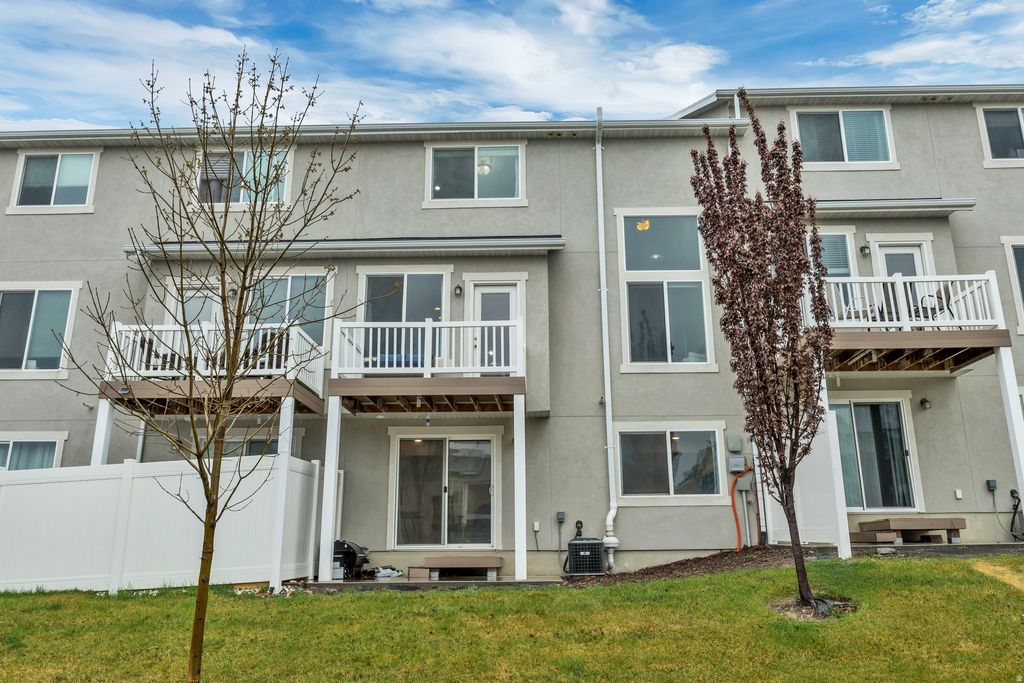 Photo of 14559 S JUNIPER SHADE DR W, Herriman, UT 84096 (MLS # 2147827)