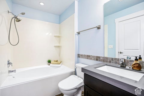 Tiny photo for 669 E FALCONER CT S, Draper, UT 84020 (MLS # 2181268)