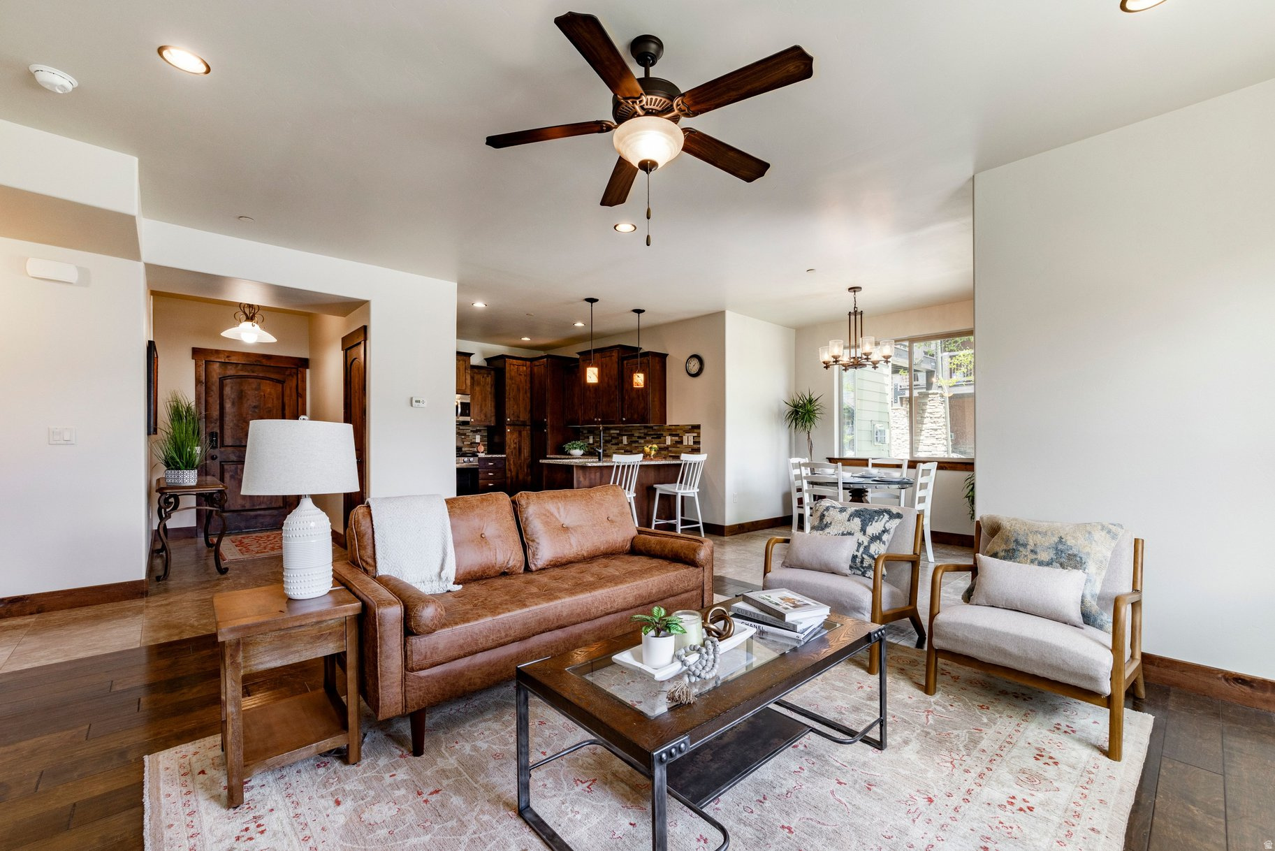 BLACK ROCK RIDGE - Residential