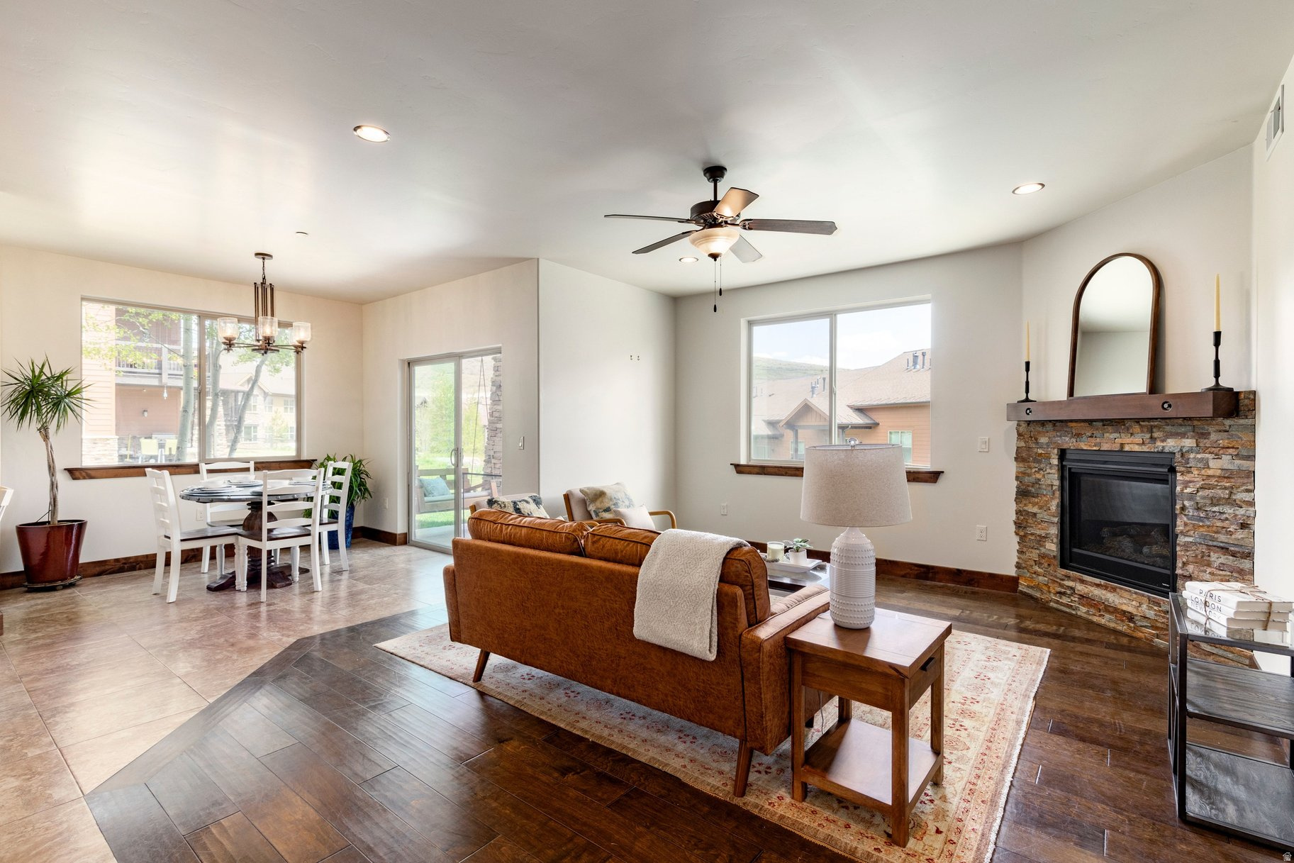 BLACK ROCK RIDGE - Residential