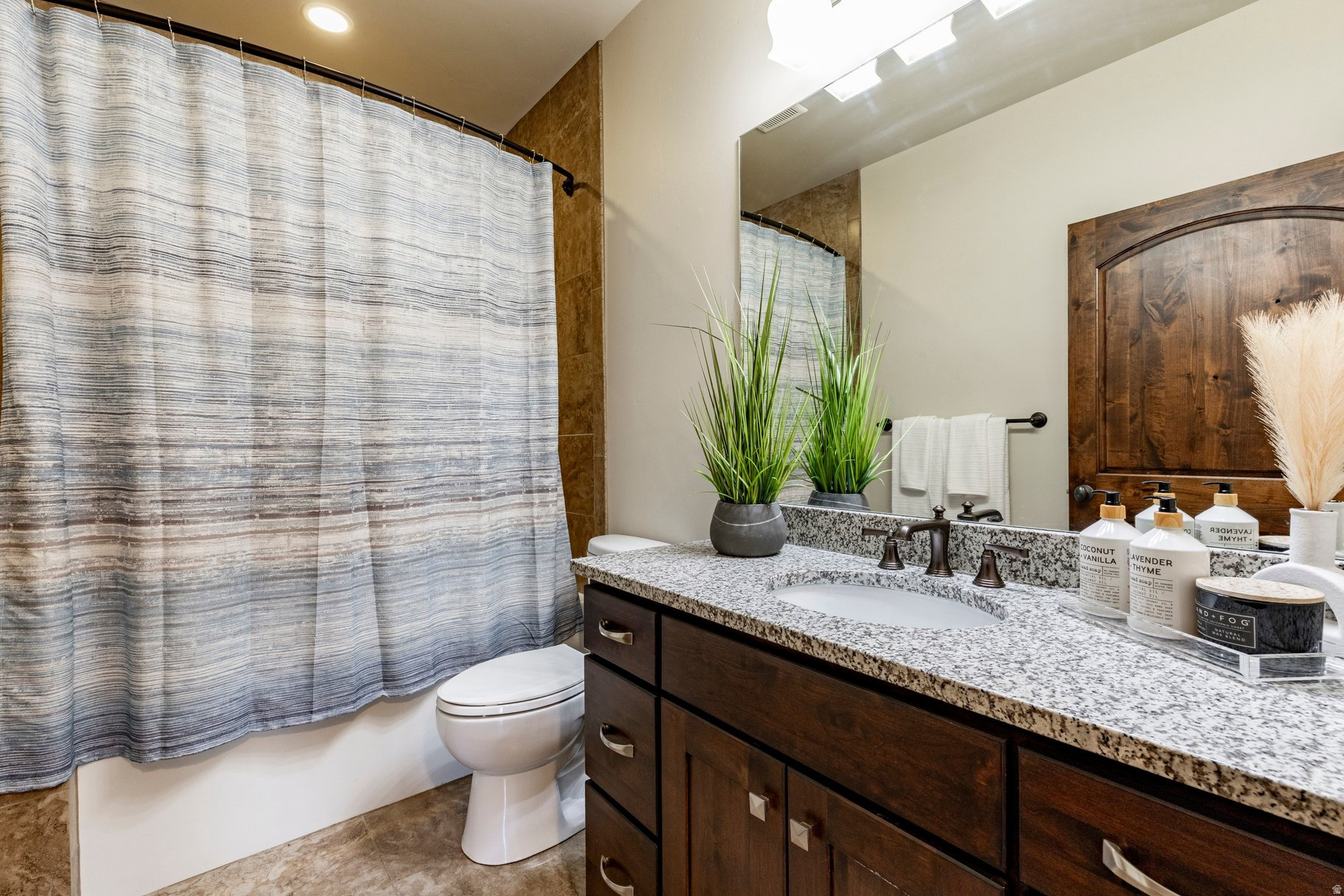 BLACK ROCK RIDGE - Residential