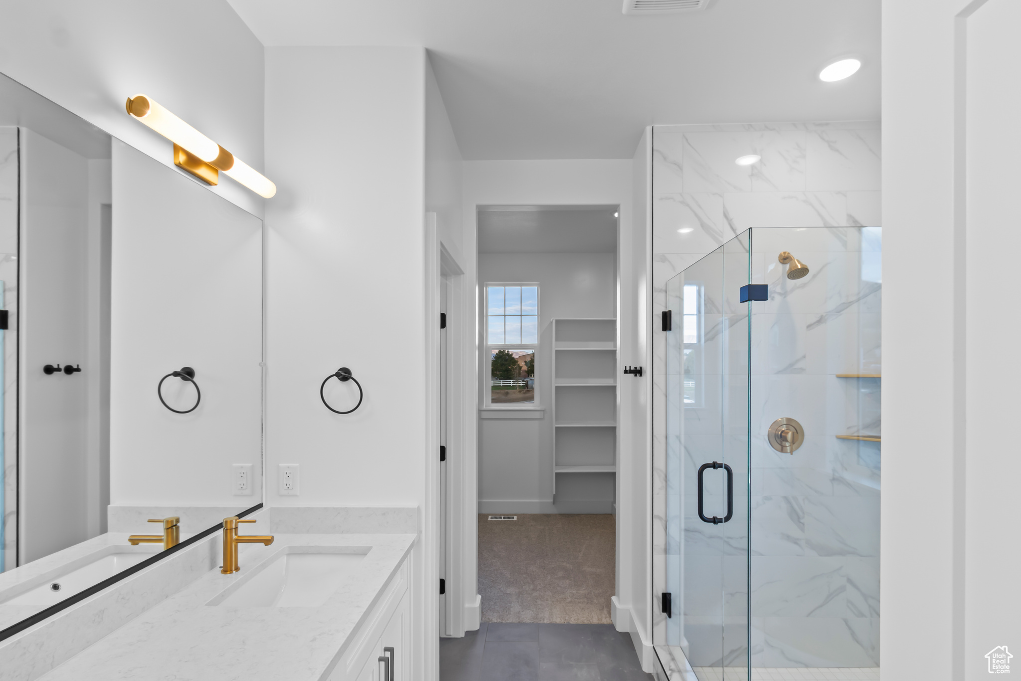 VINEYARD - Residential