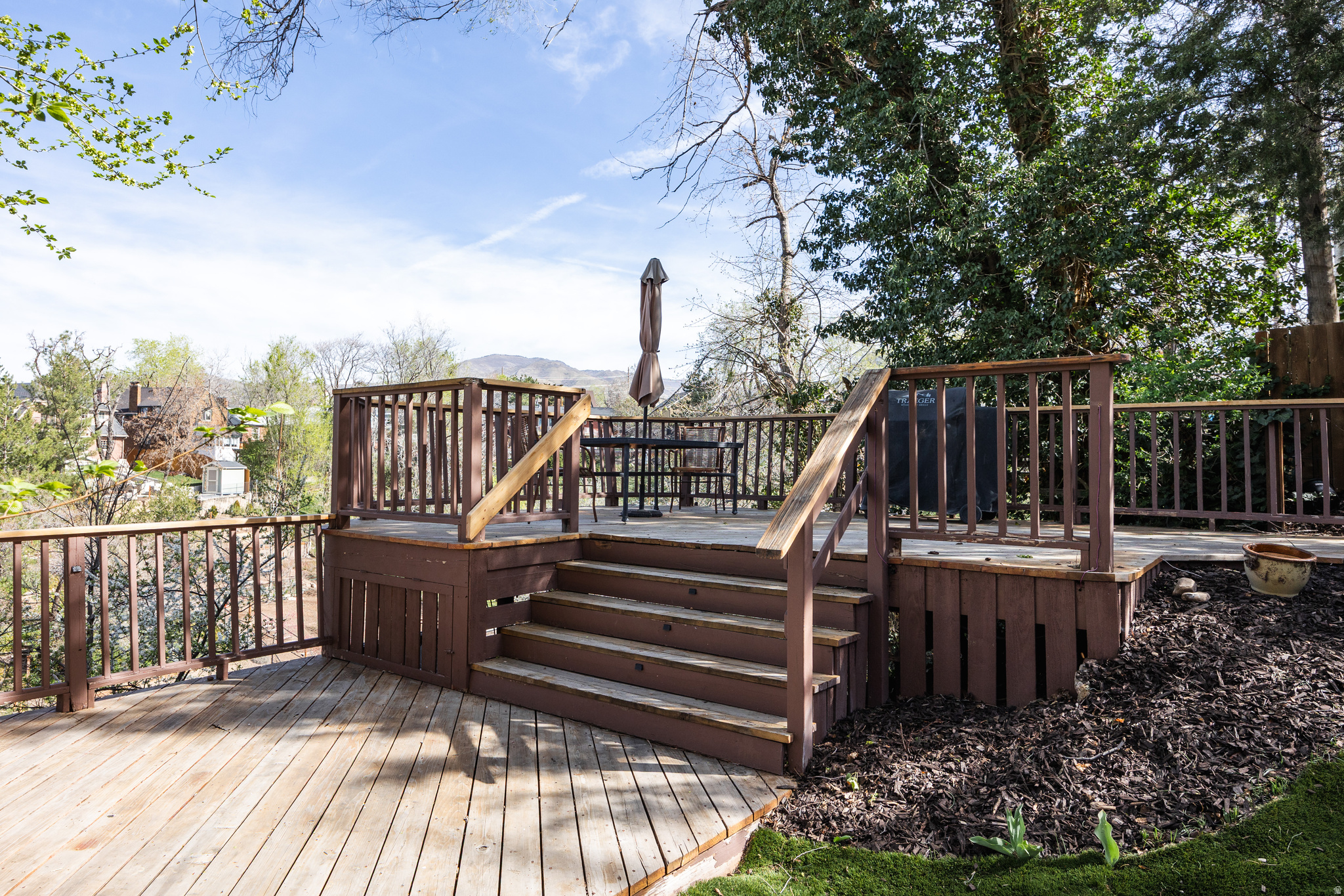 DOUGLAS PARK - Residential