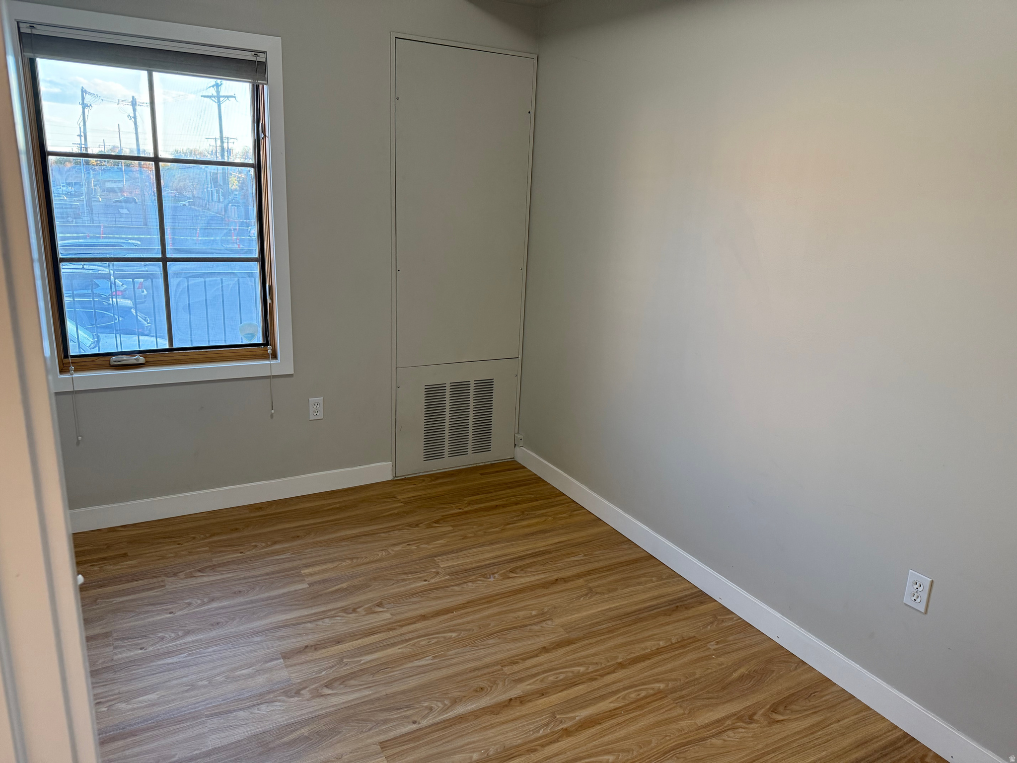 LIBRARY SQUARE - Residential