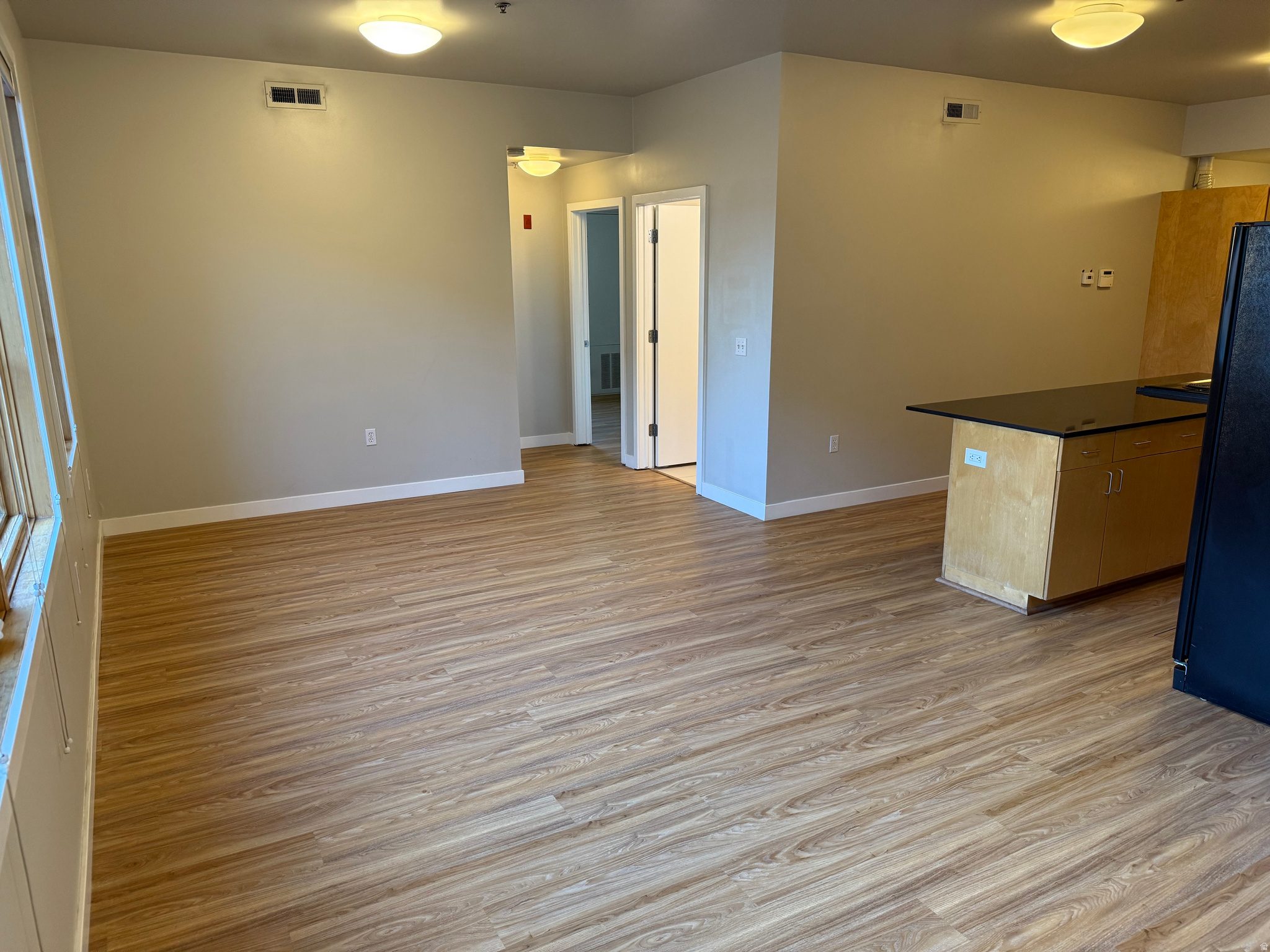 LIBRARY SQUARE - Residential