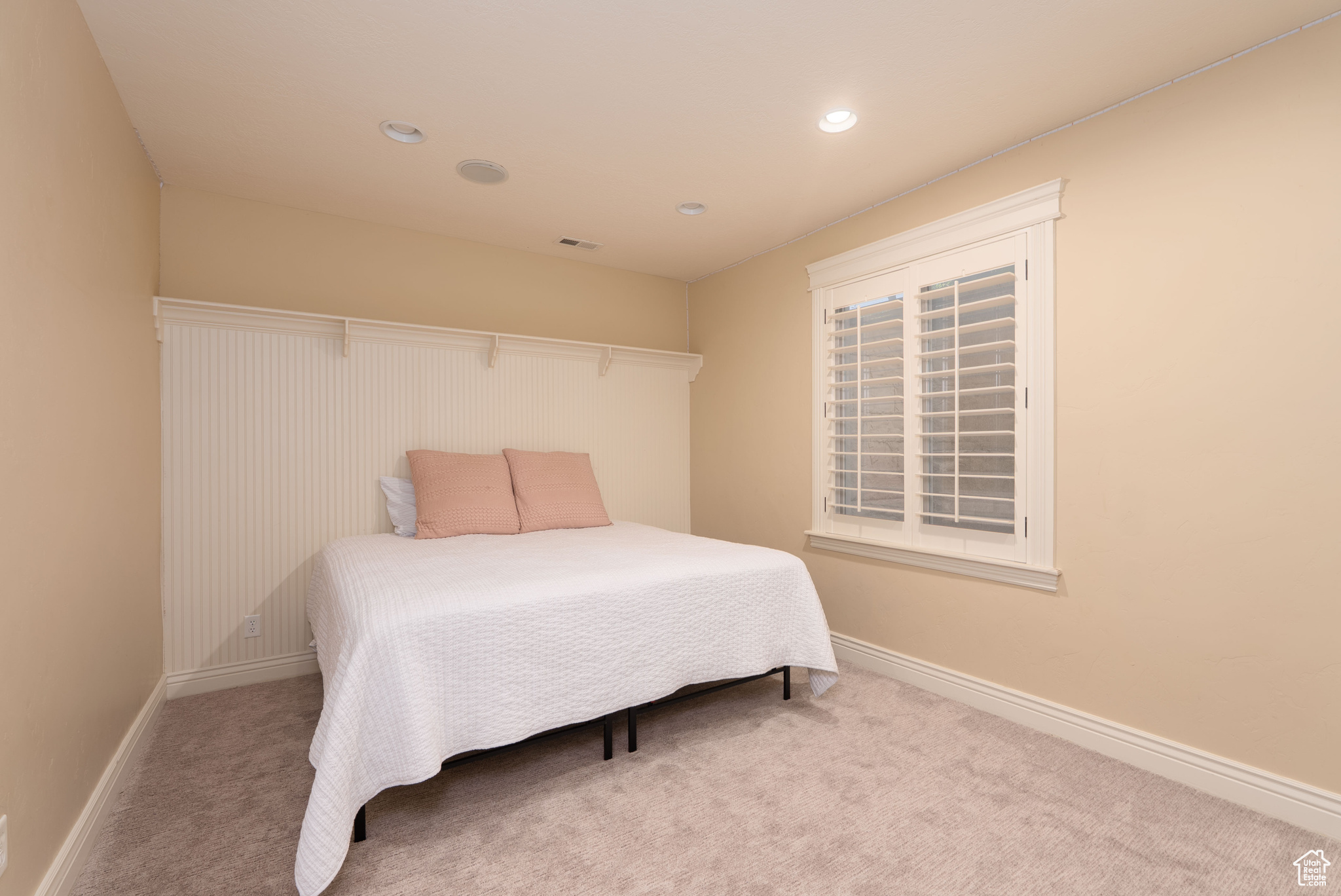 CHERRY CREEK - Residential