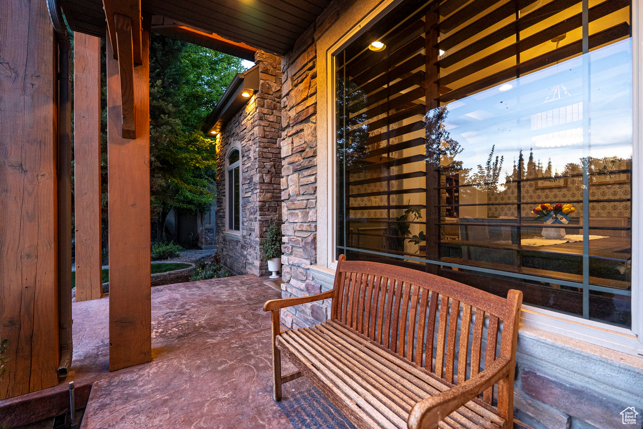 CHERRY CREEK - Residential