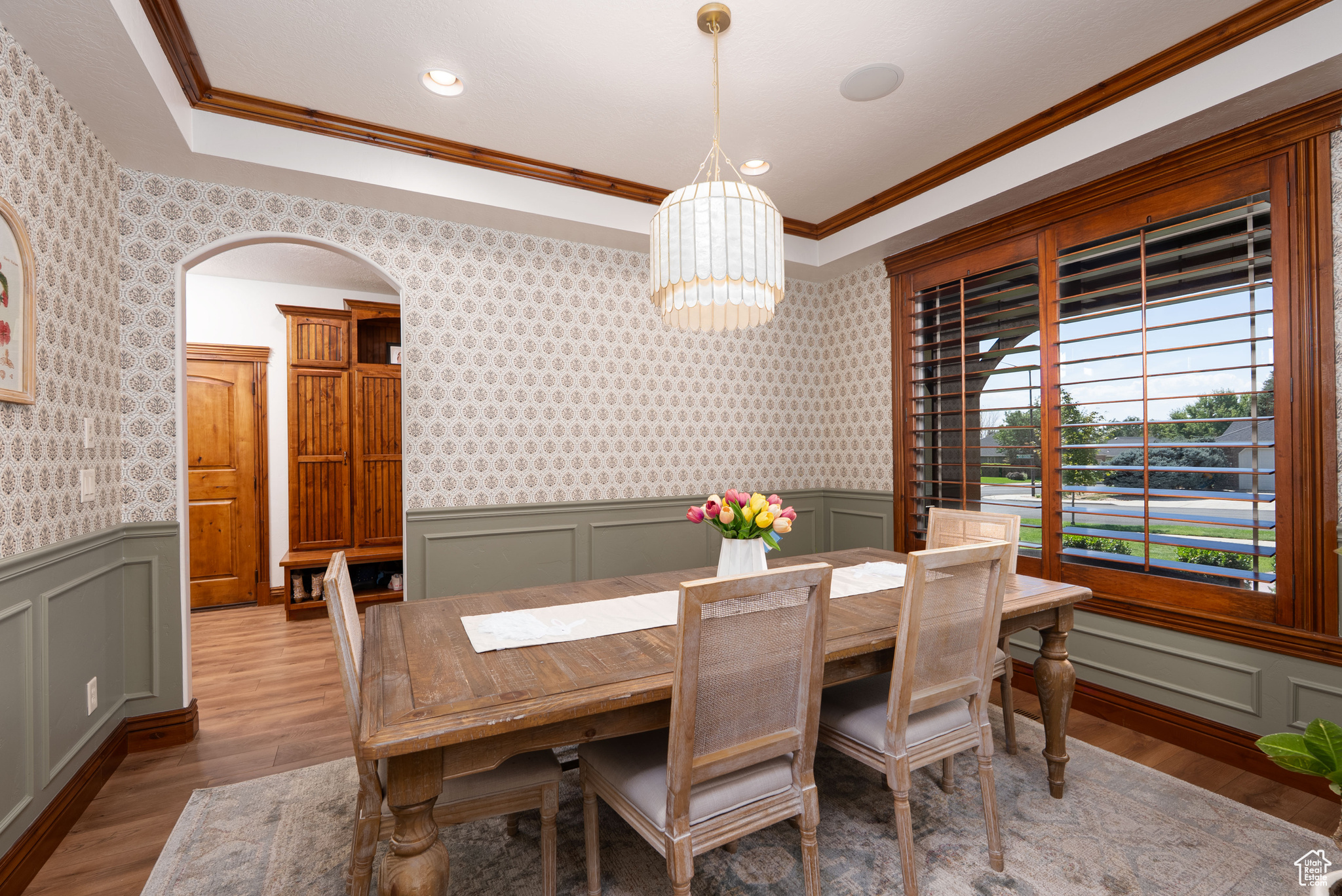 CHERRY CREEK - Residential