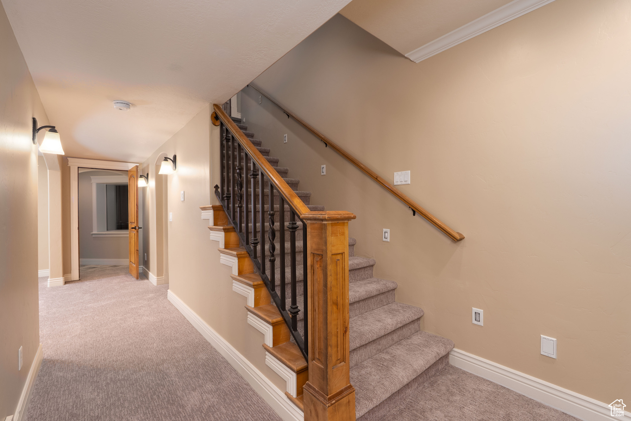 CHERRY CREEK - Residential