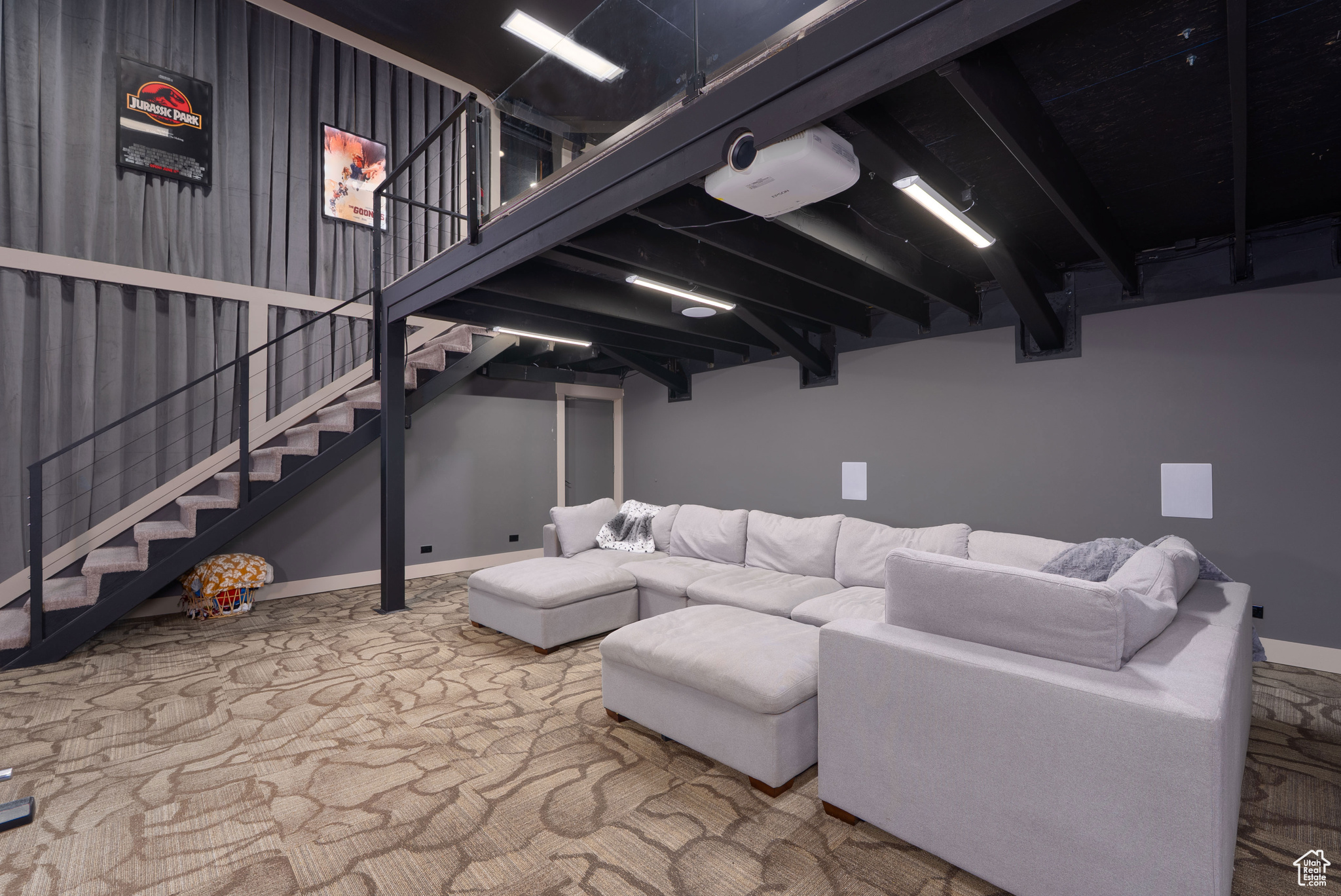 CHERRY CREEK - Residential