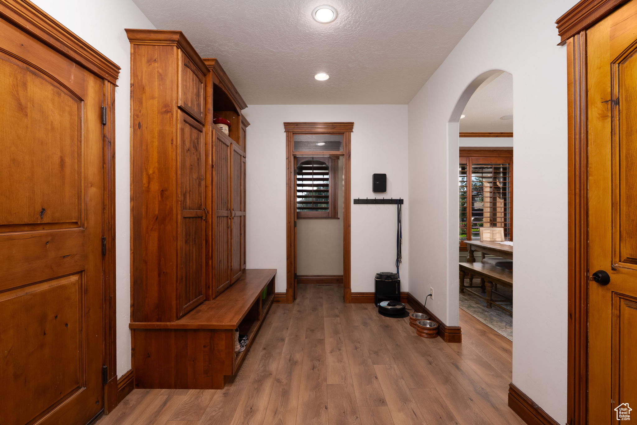 CHERRY CREEK - Residential