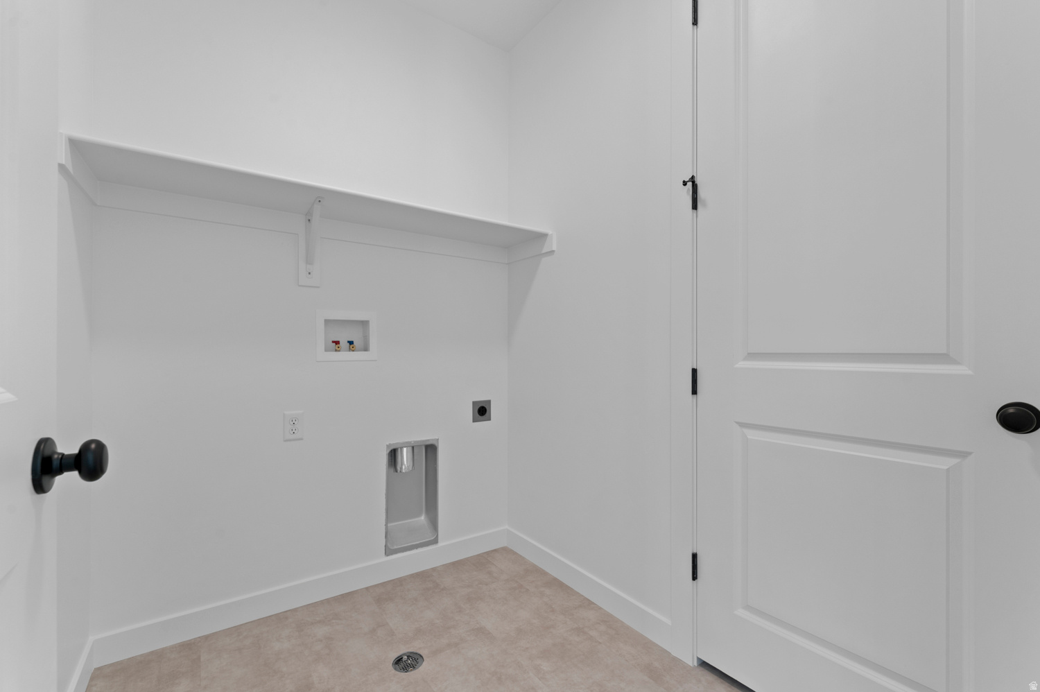 HOLBROOK PLACE E VILLAS 649 - Residential