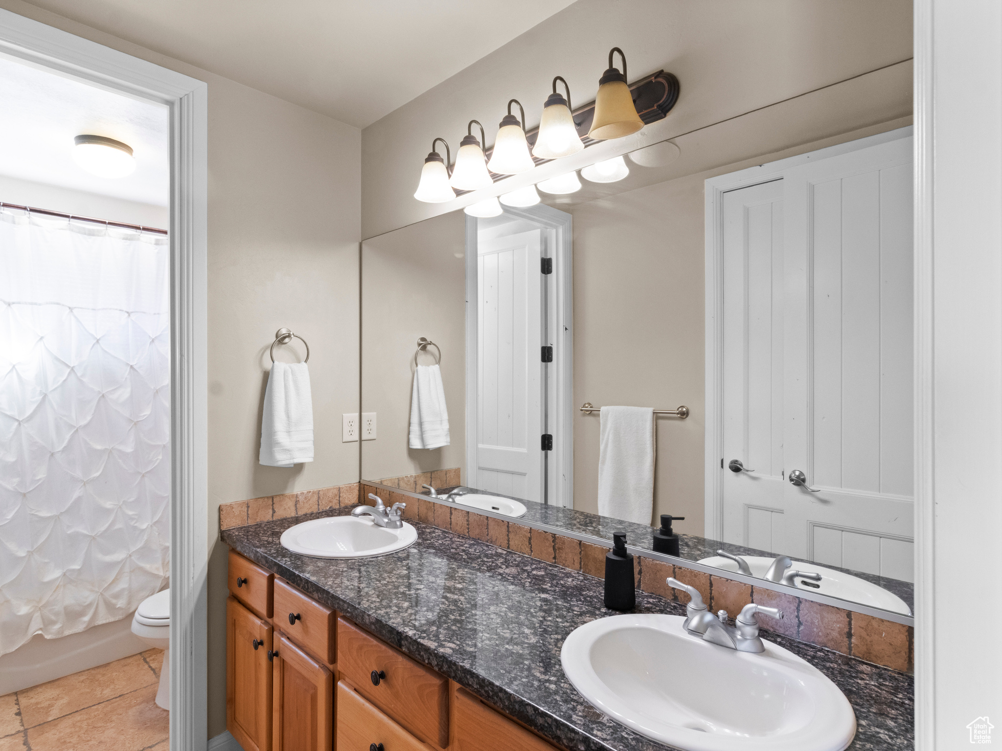 STERLING VILLAGE - Residential