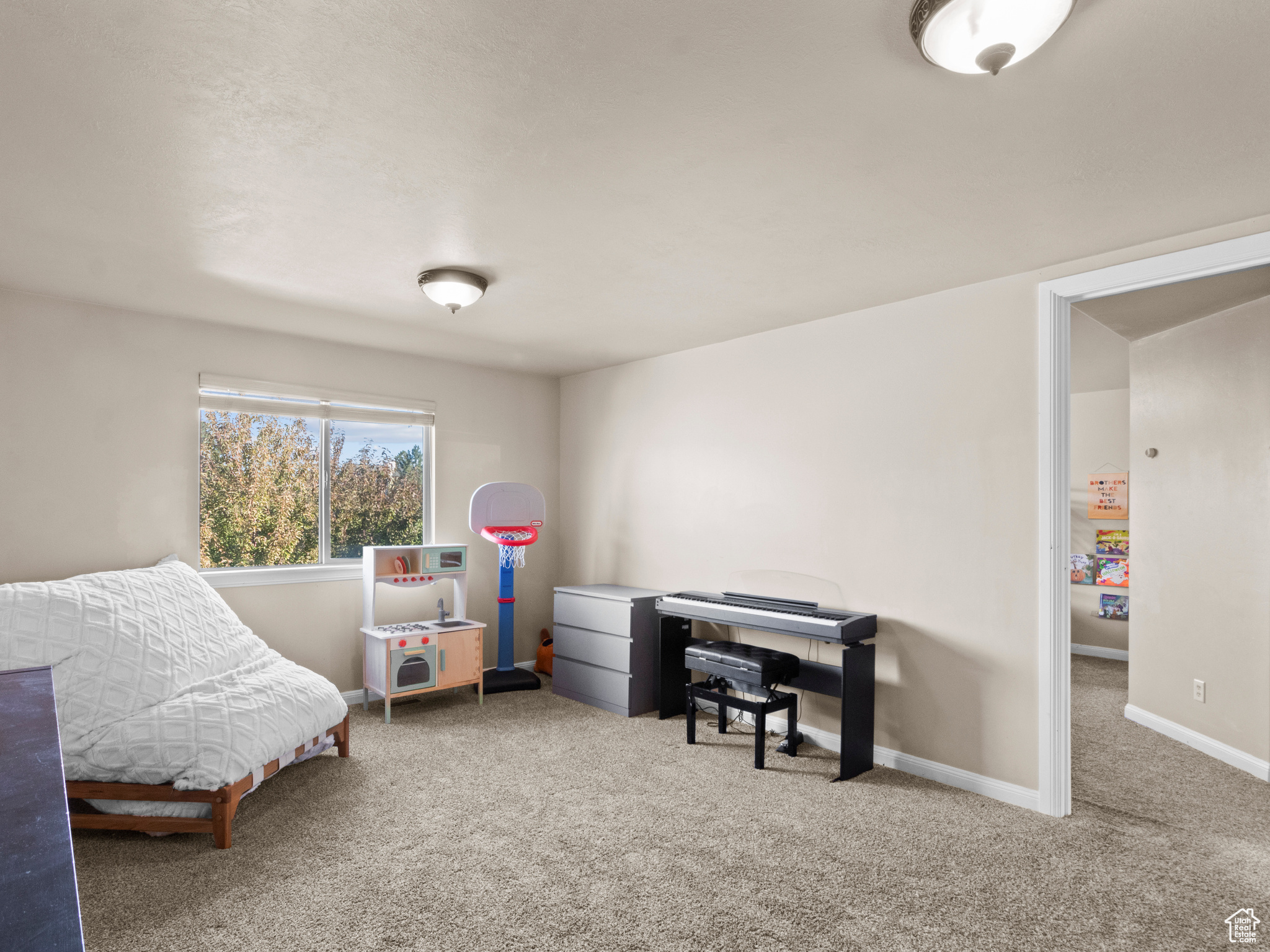 STERLING VILLAGE - Residential