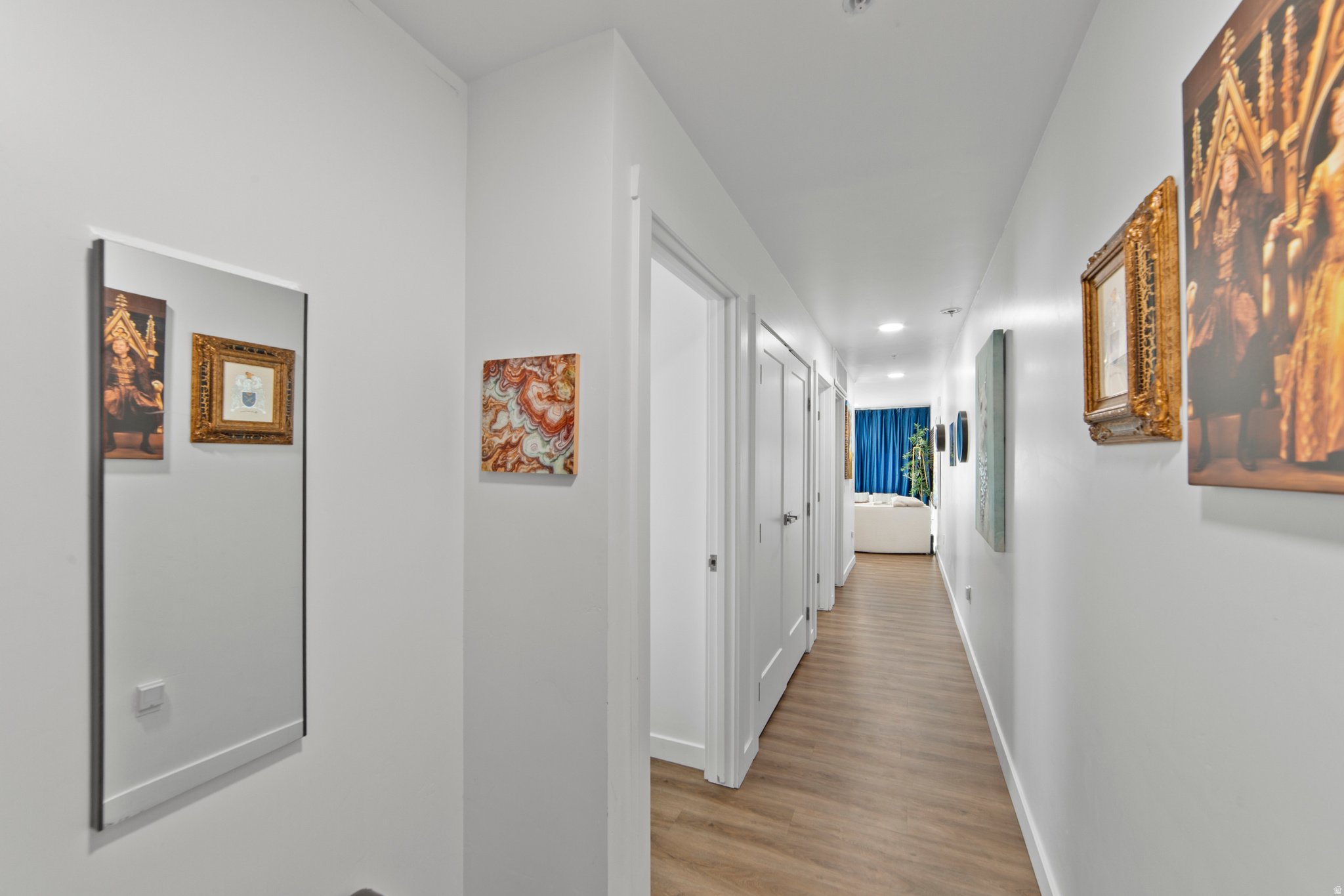 KANE CREEK CONDOS - Residential