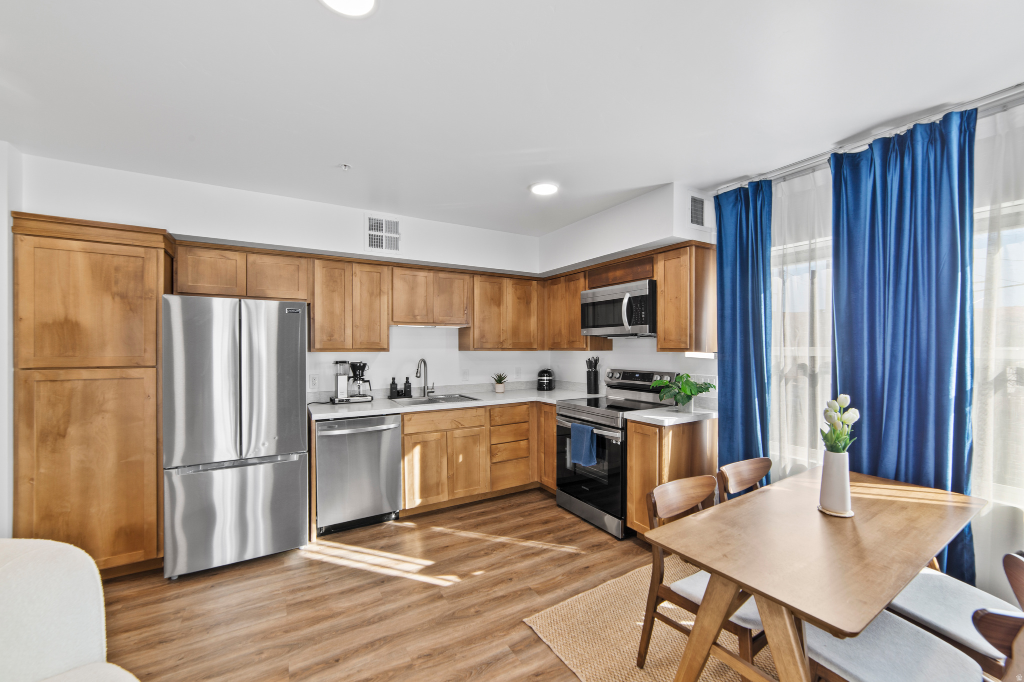 KANE CREEK CONDOS - Residential