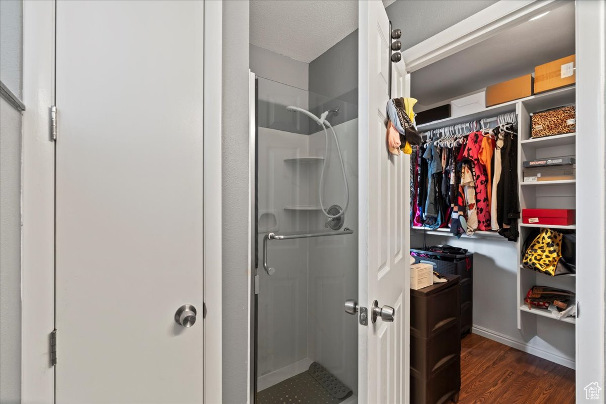 WOOD POINT CONDO - Residential