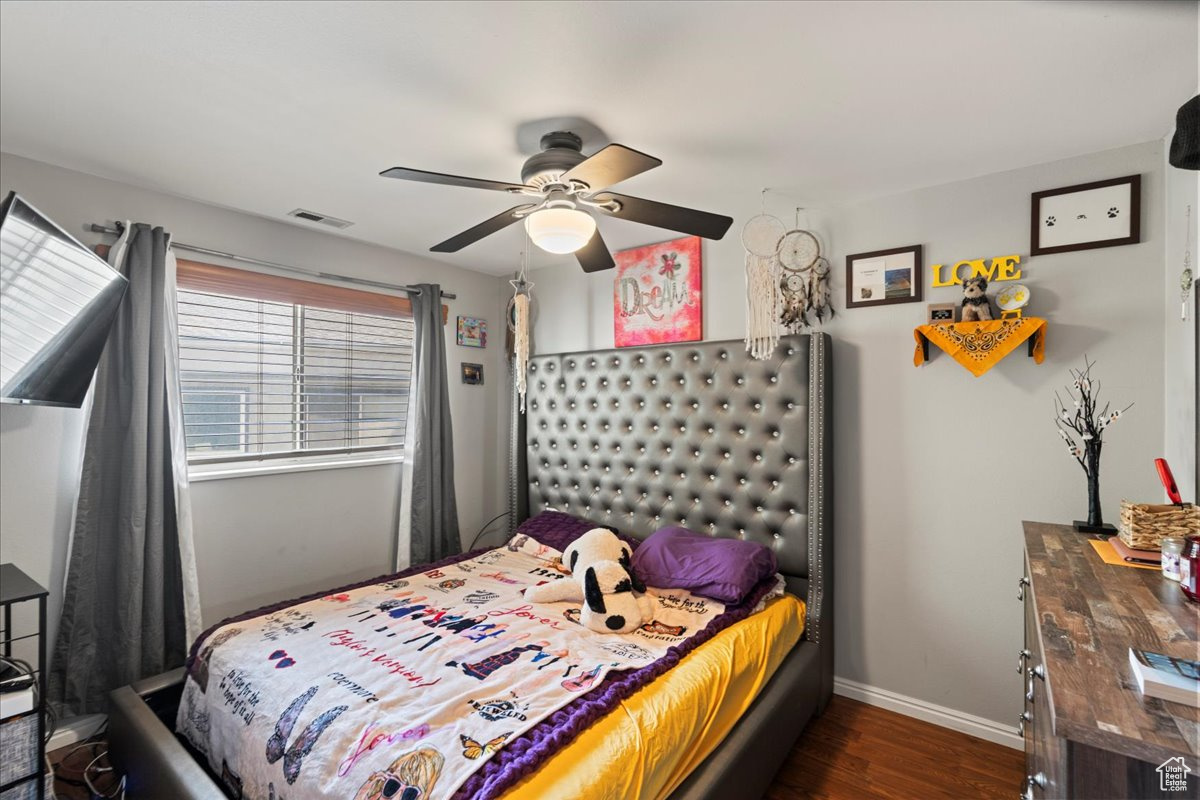 WOOD POINT CONDO - Residential