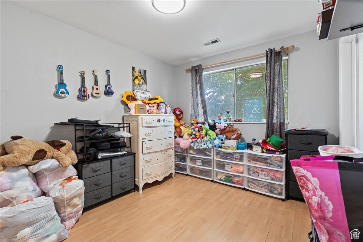 WOOD POINT CONDO - Residential