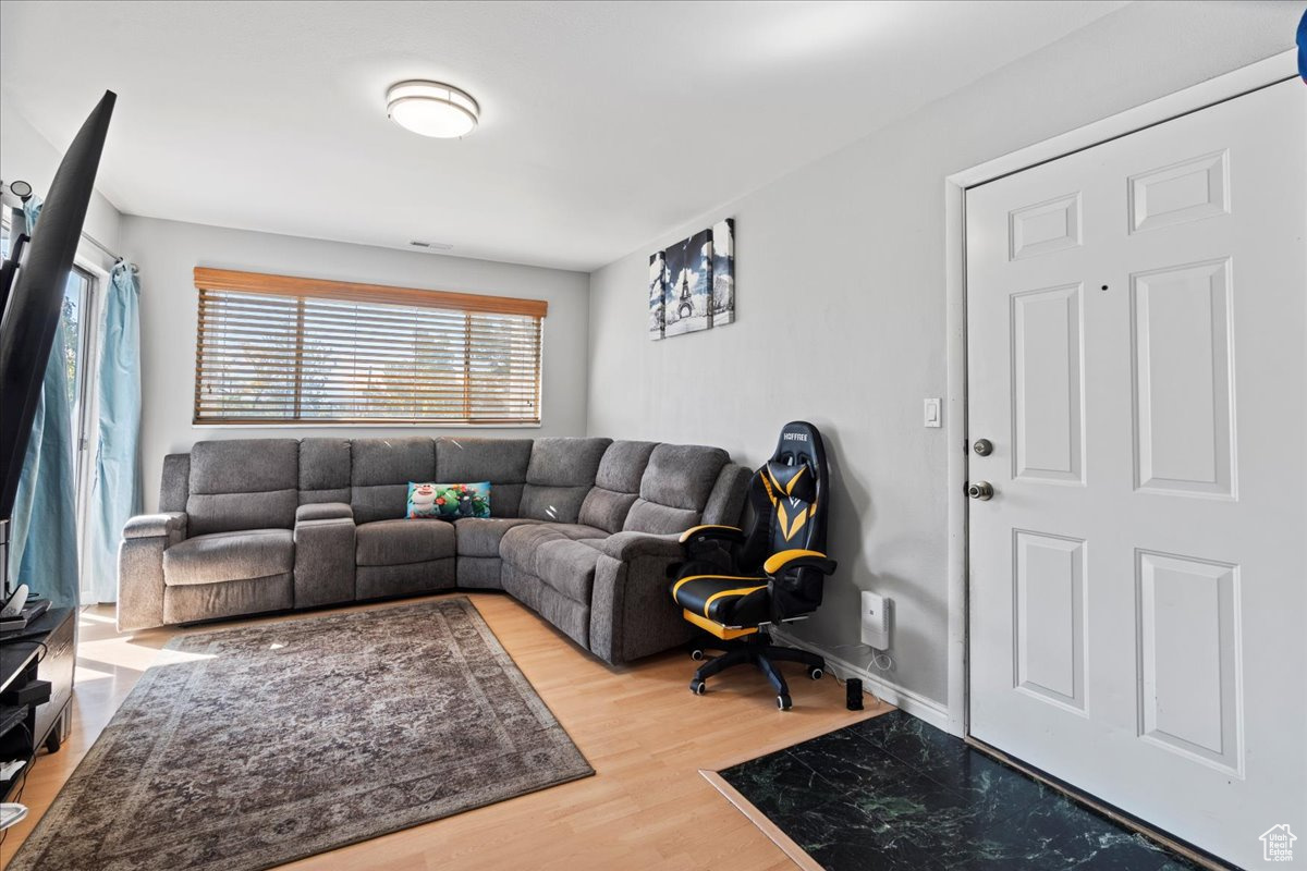 WOOD POINT CONDO - Residential