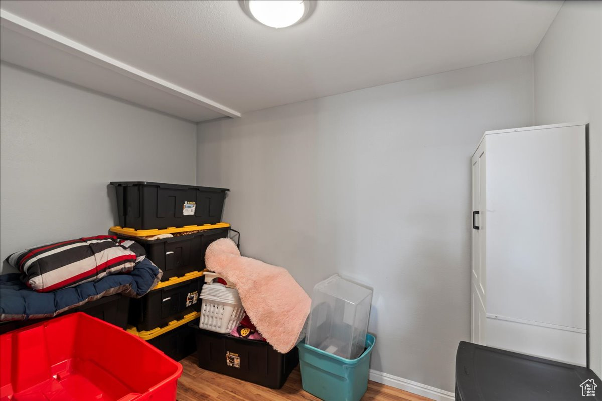 WOOD POINT CONDO - Residential