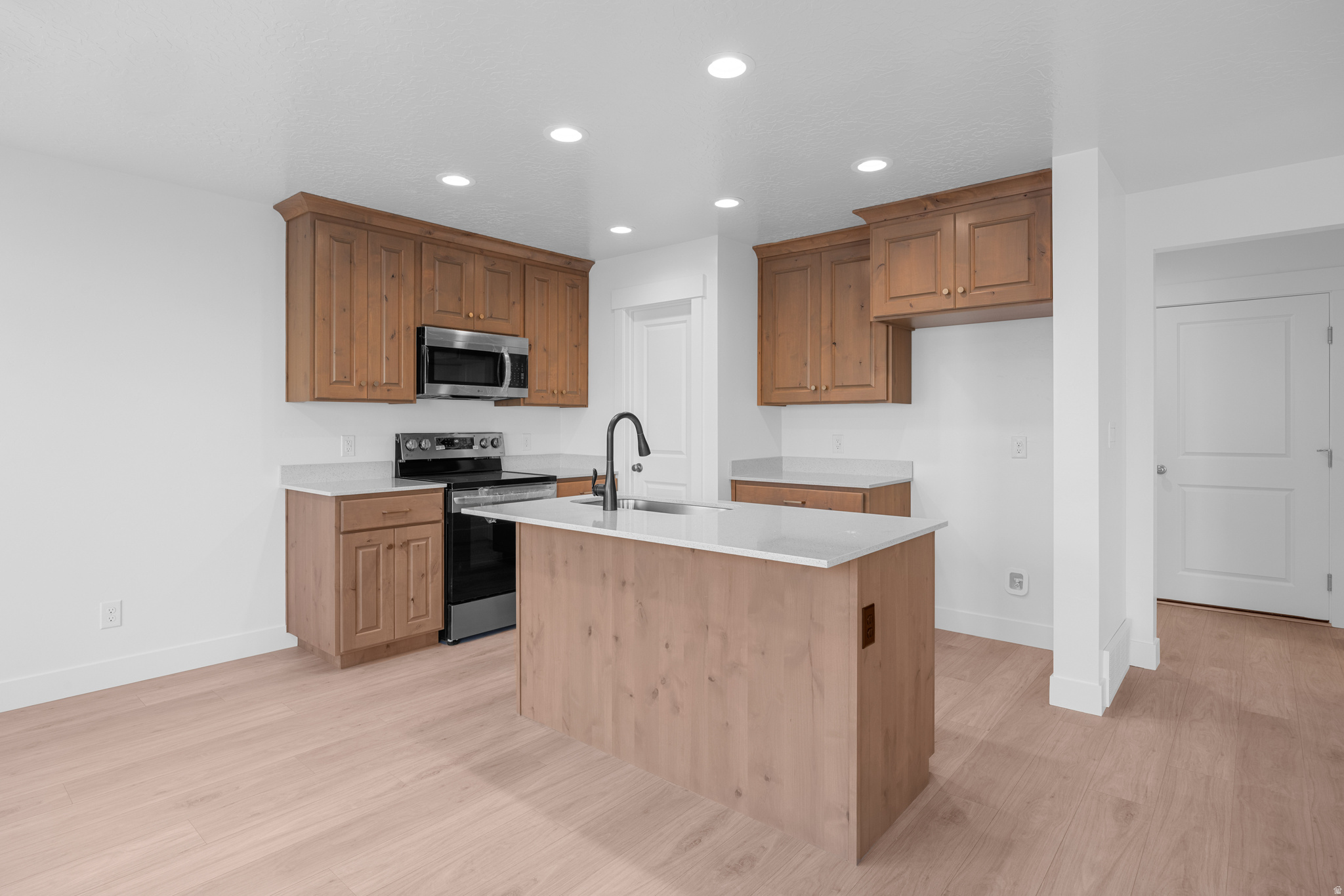 SUMMIT RIDGE THE HILLS - Residential