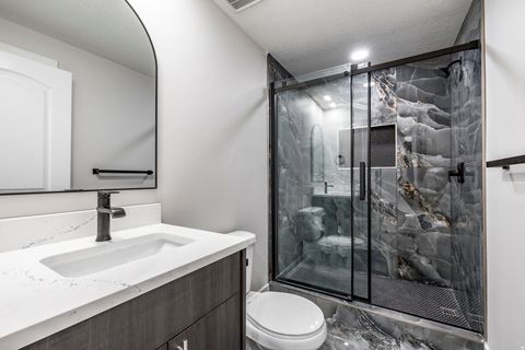 Tiny photo for 689 W 85 S, Hyrum, UT 84319 (MLS # 2158402)