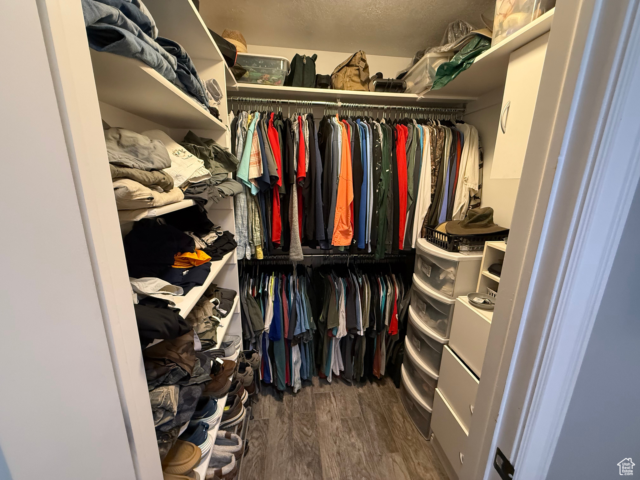 SWAN MEADOWS - Residential