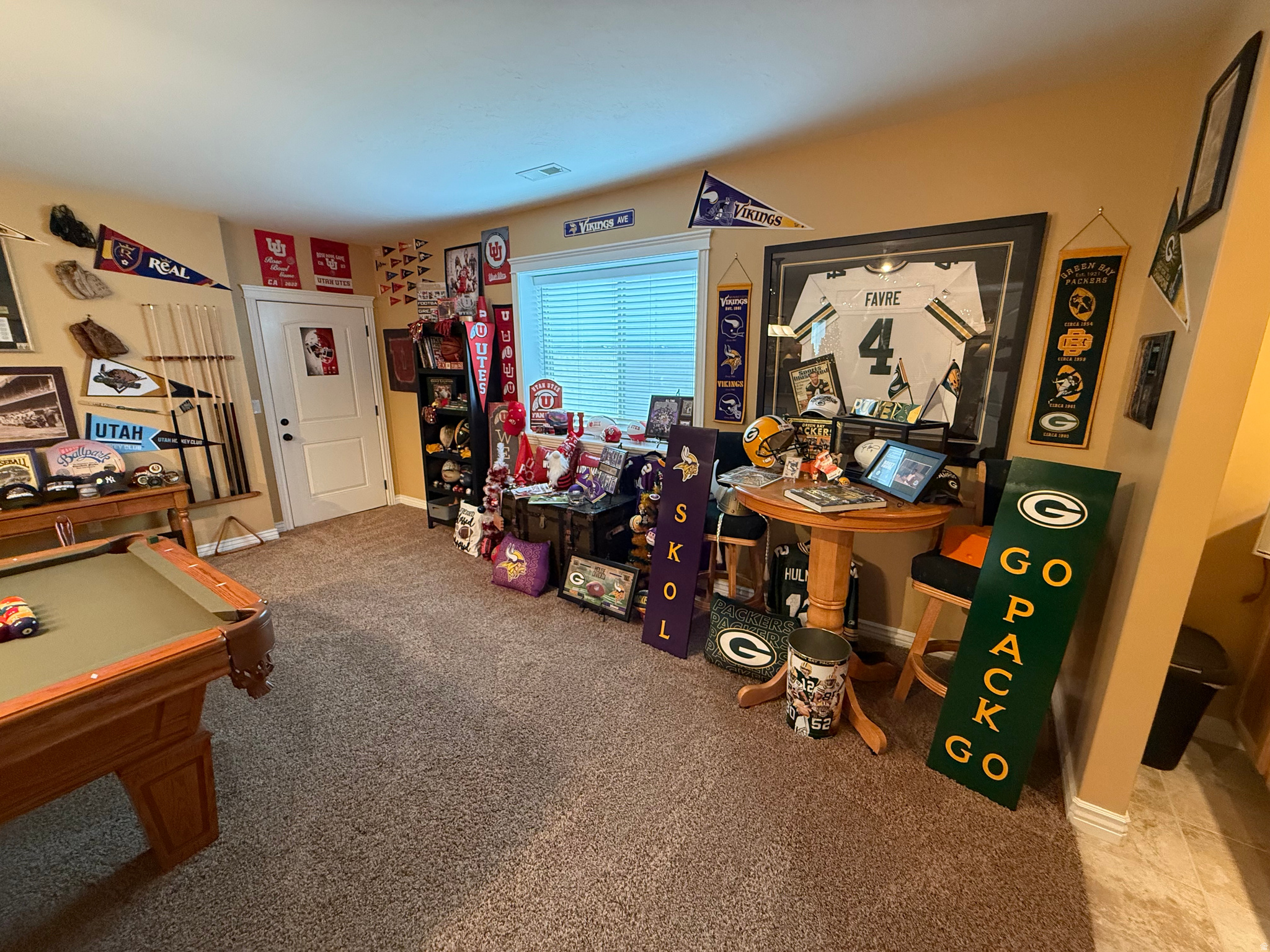 SWAN MEADOWS - Residential