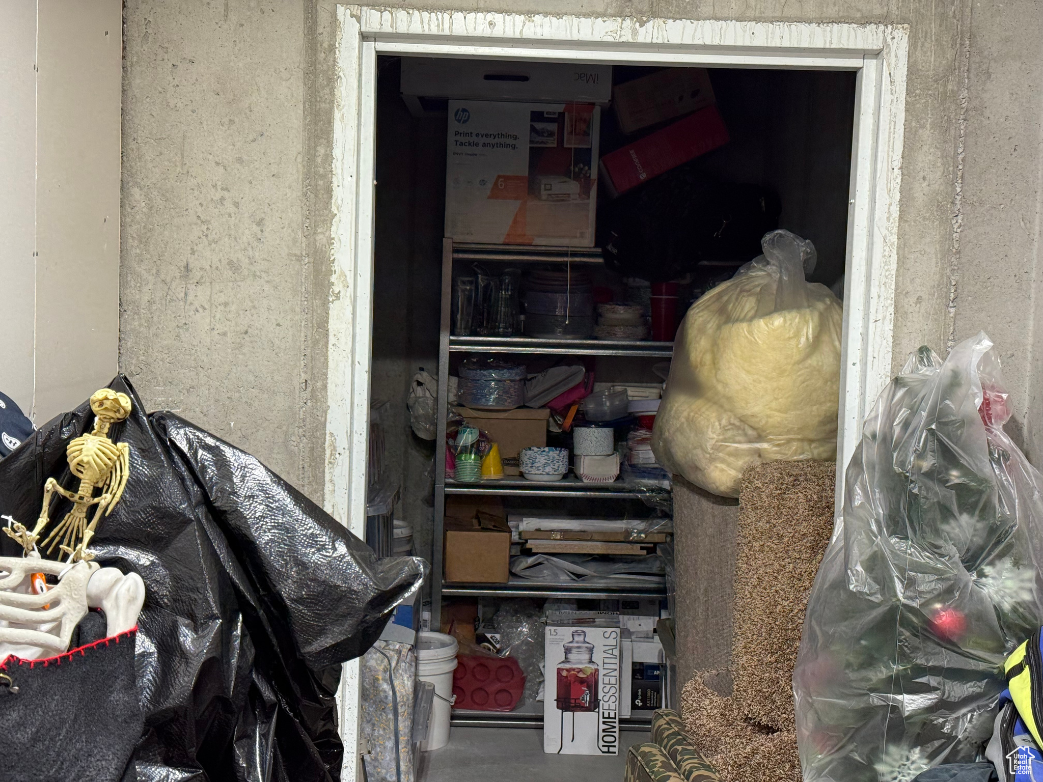 SWAN MEADOWS - Residential