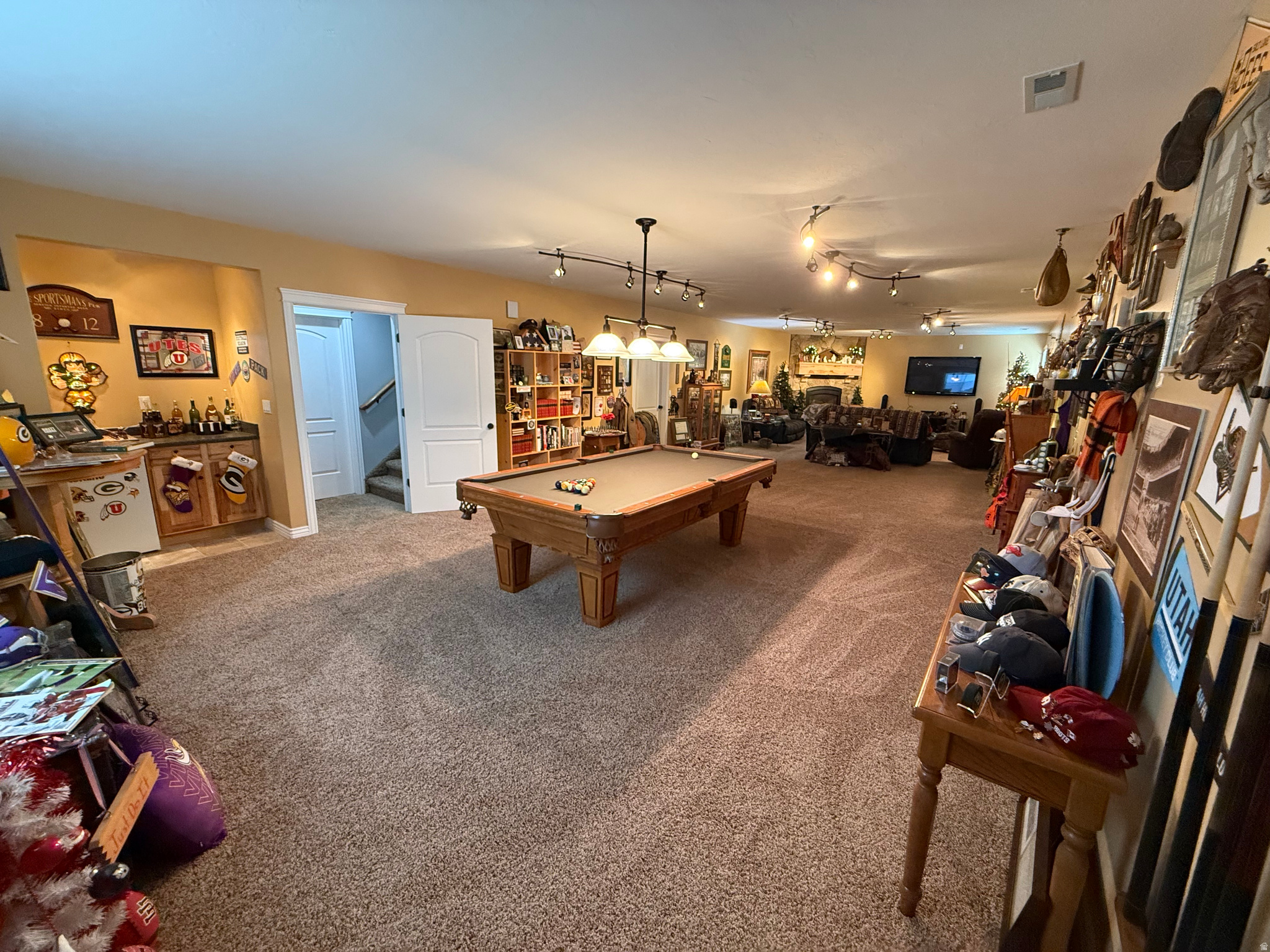 SWAN MEADOWS - Residential