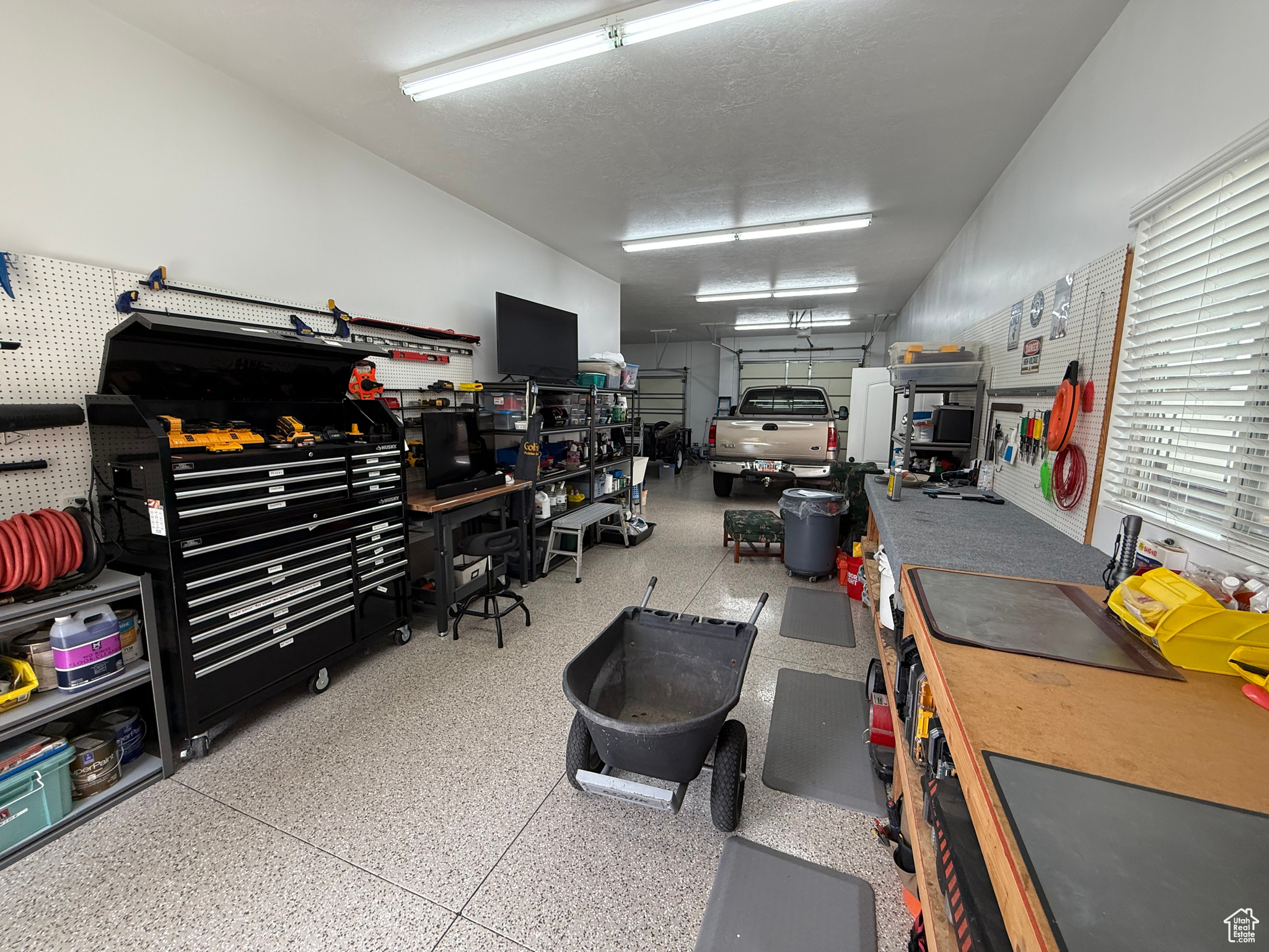 SWAN MEADOWS - Residential