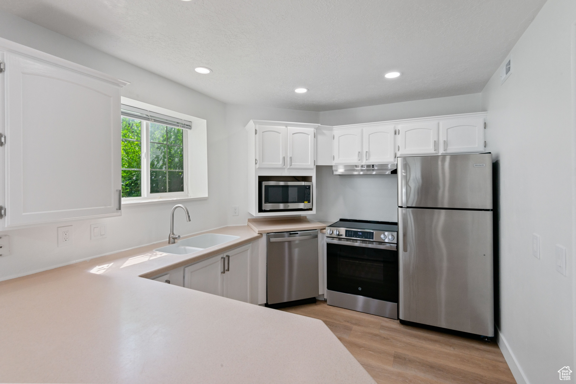 NORMANDY CONDO - Residential