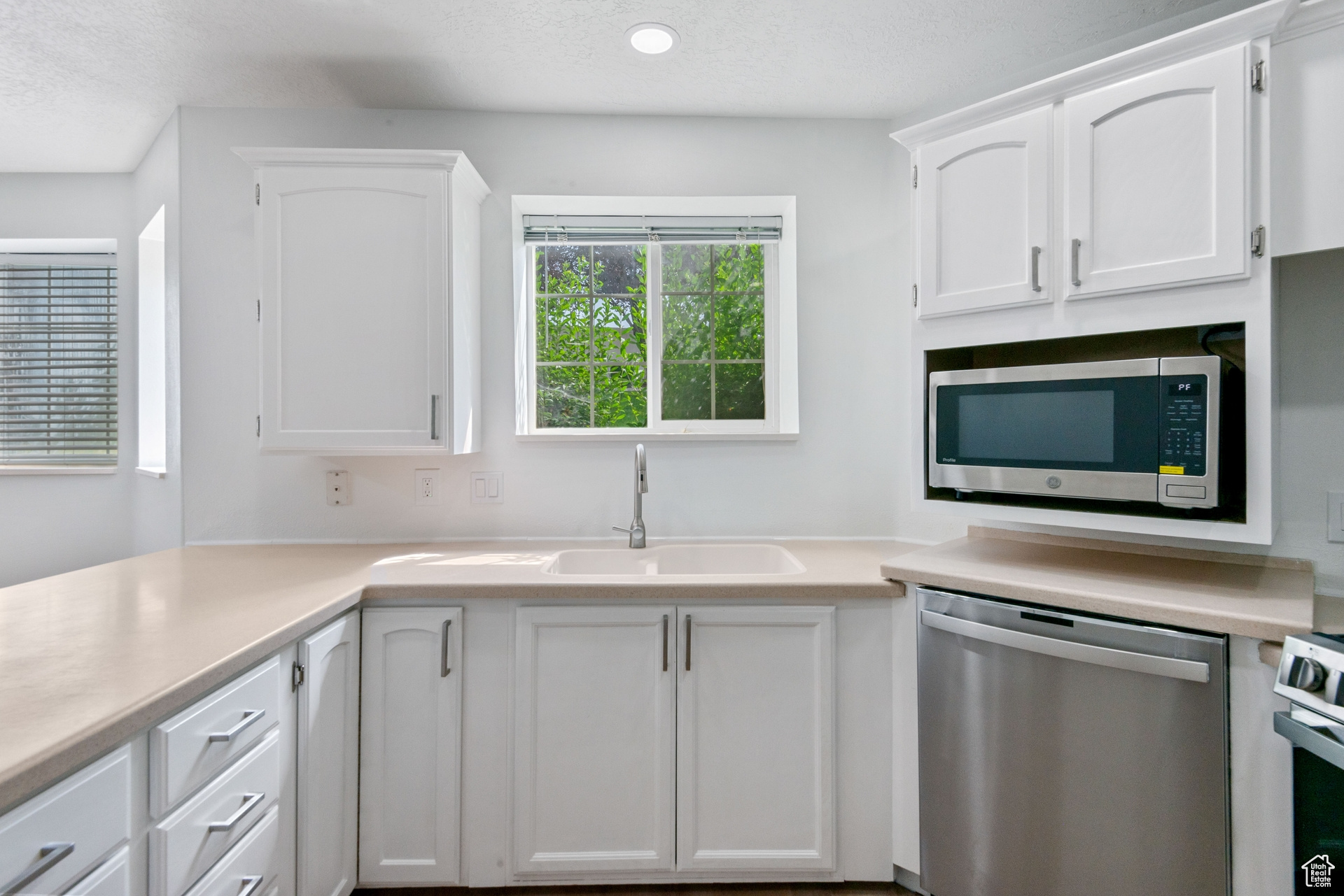 NORMANDY CONDO - Residential