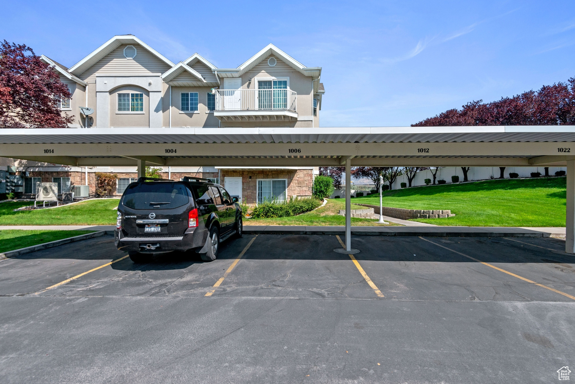NORMANDY CONDO - Residential