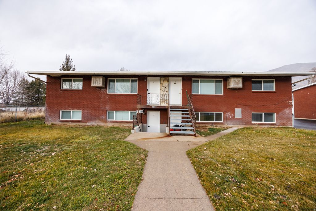 Photo of 445 E 535 S, Springville, UT 84663 (MLS # 2127499)