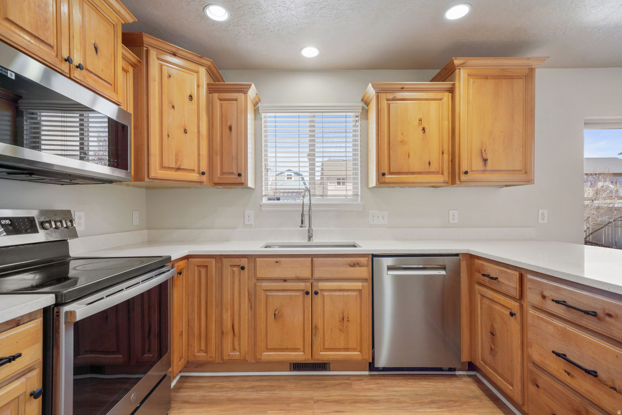 LONE TREE - Residential