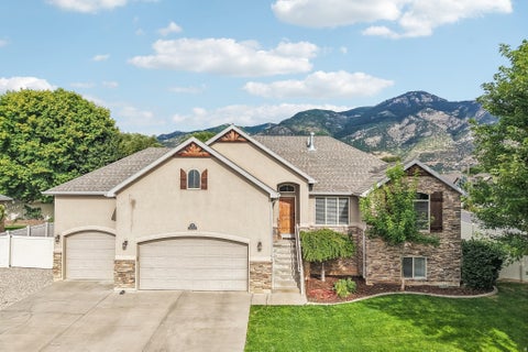 Tiny photo for 2070 N 225 E, North Ogden, UT 84414 (MLS # 2179169)
