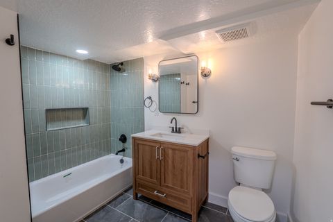 Tiny photo for 2713 E PEBBLE GLEN CIR, Salt Lake City, UT 84109 (MLS # 2120528)