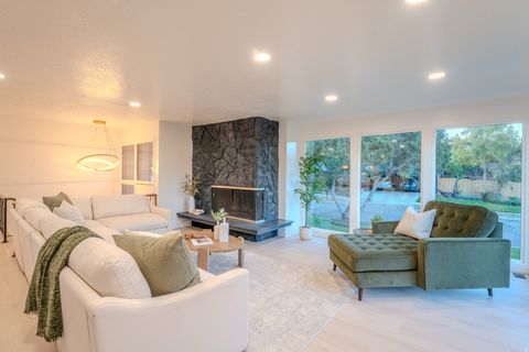 Tiny photo for 2713 E PEBBLE GLEN CIR, Salt Lake City, UT 84109 (MLS # 2120528)