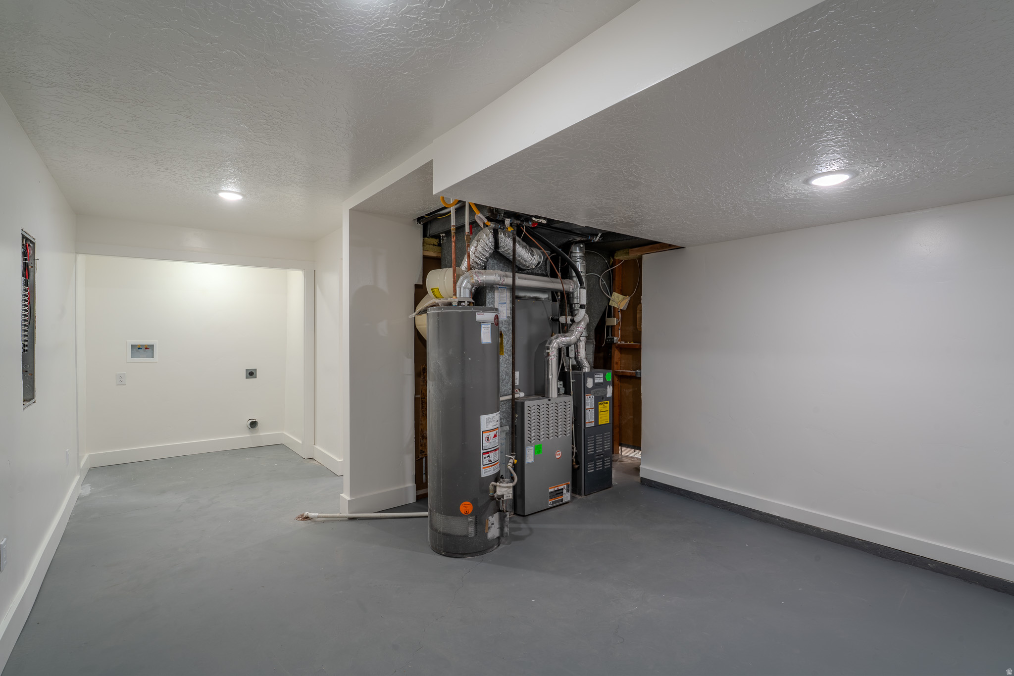 ESSEX GROVE - Residential