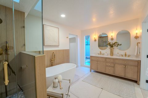 Tiny photo for 2713 E PEBBLE GLEN CIR, Salt Lake City, UT 84109 (MLS # 2120528)