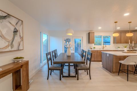 Tiny photo for 2713 E PEBBLE GLEN CIR, Salt Lake City, UT 84109 (MLS # 2120528)